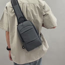 Bolsa Peito Masculina à Prova D'Água c/ USB